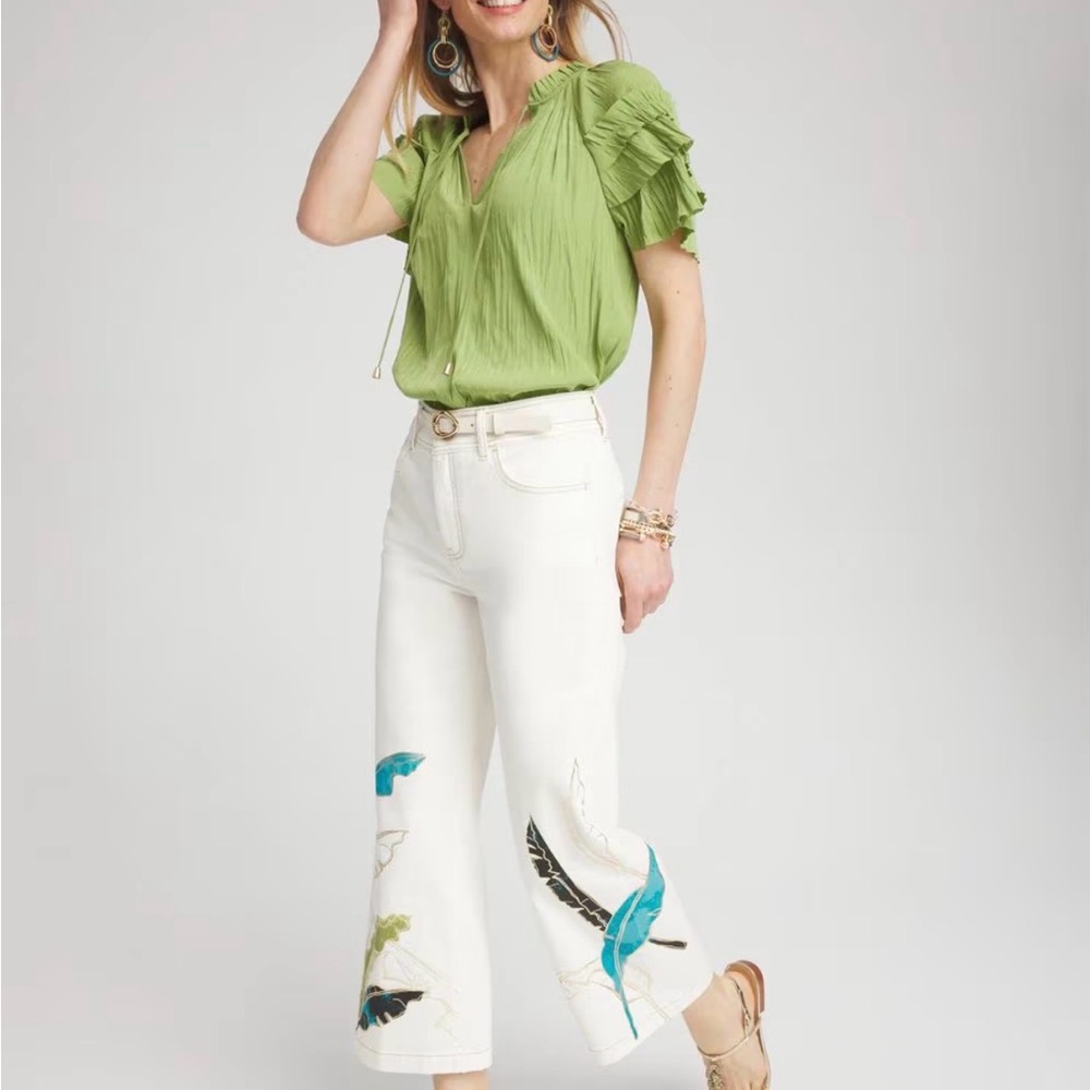 Chico's White Cropped Jeans with Leaf Design - Picture 2 of 10